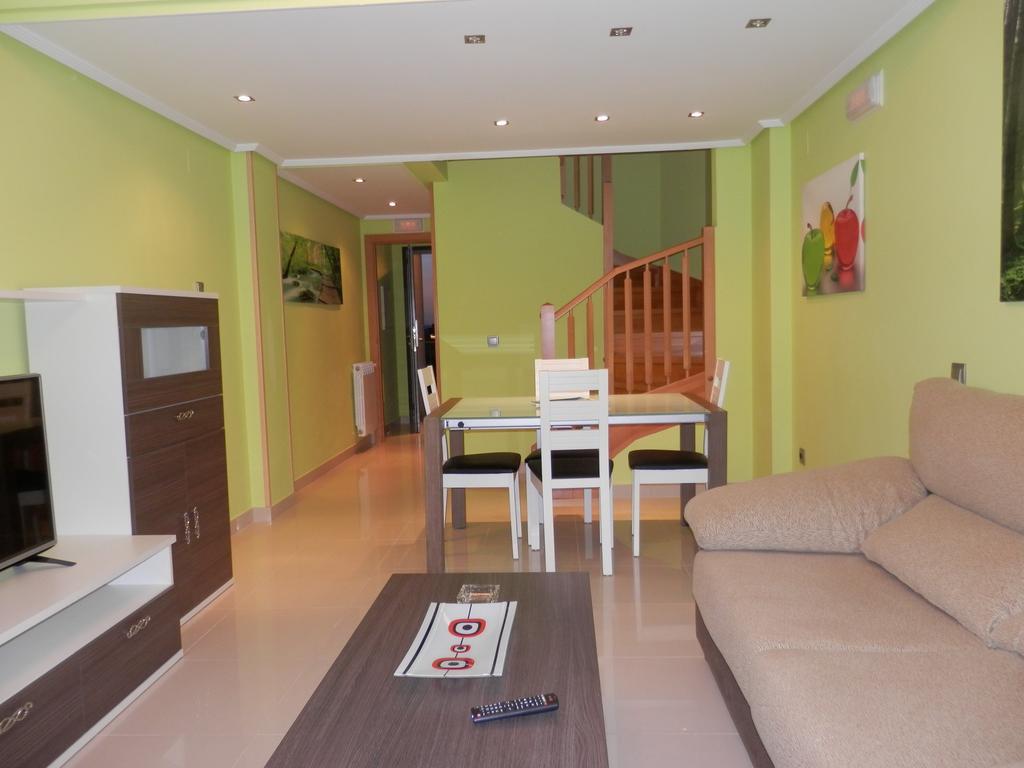 Apartamentos Monte Hernanz Riaza Esterno foto