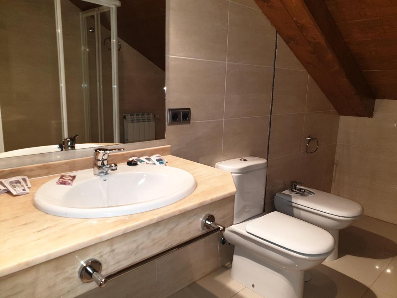 Apartamentos Monte Hernanz Riaza Esterno foto